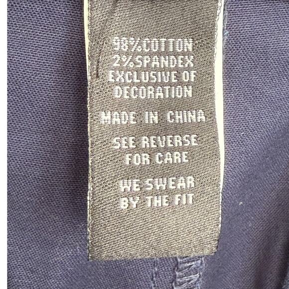 Torrid Womens 18 Cuffed Stretch Shorts Dark Blue Classic Staple Capsule Wardrobe - Picture 4 of 7